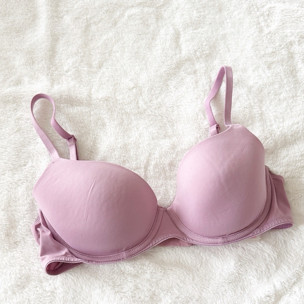 VS pink wear everywhere lightly lined bra size 36B